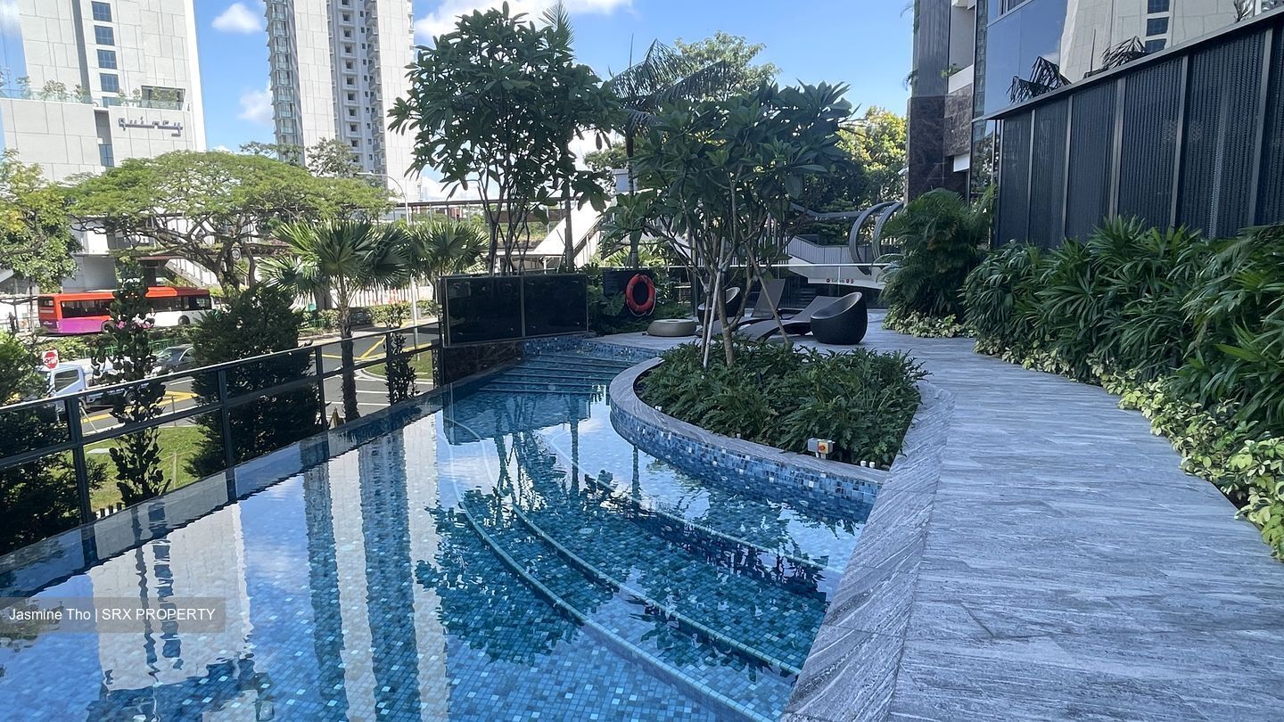 Van Holland (D10), Condominium #434483751